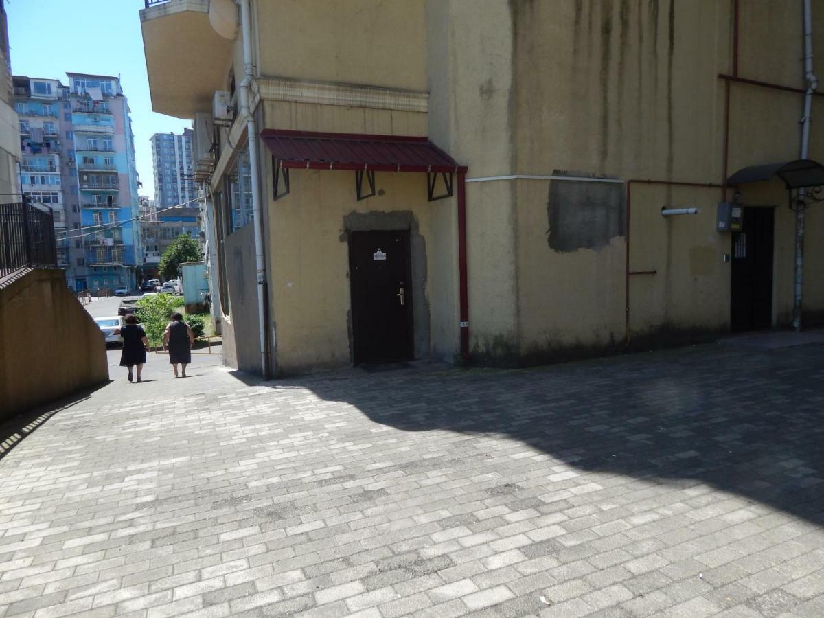 Apartment First Line From Sea Батуми Экстерьер фото